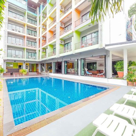 באנג לאמונג Oyo 75367 Ud Pattaya Hotel מראה חיצוני תמונה