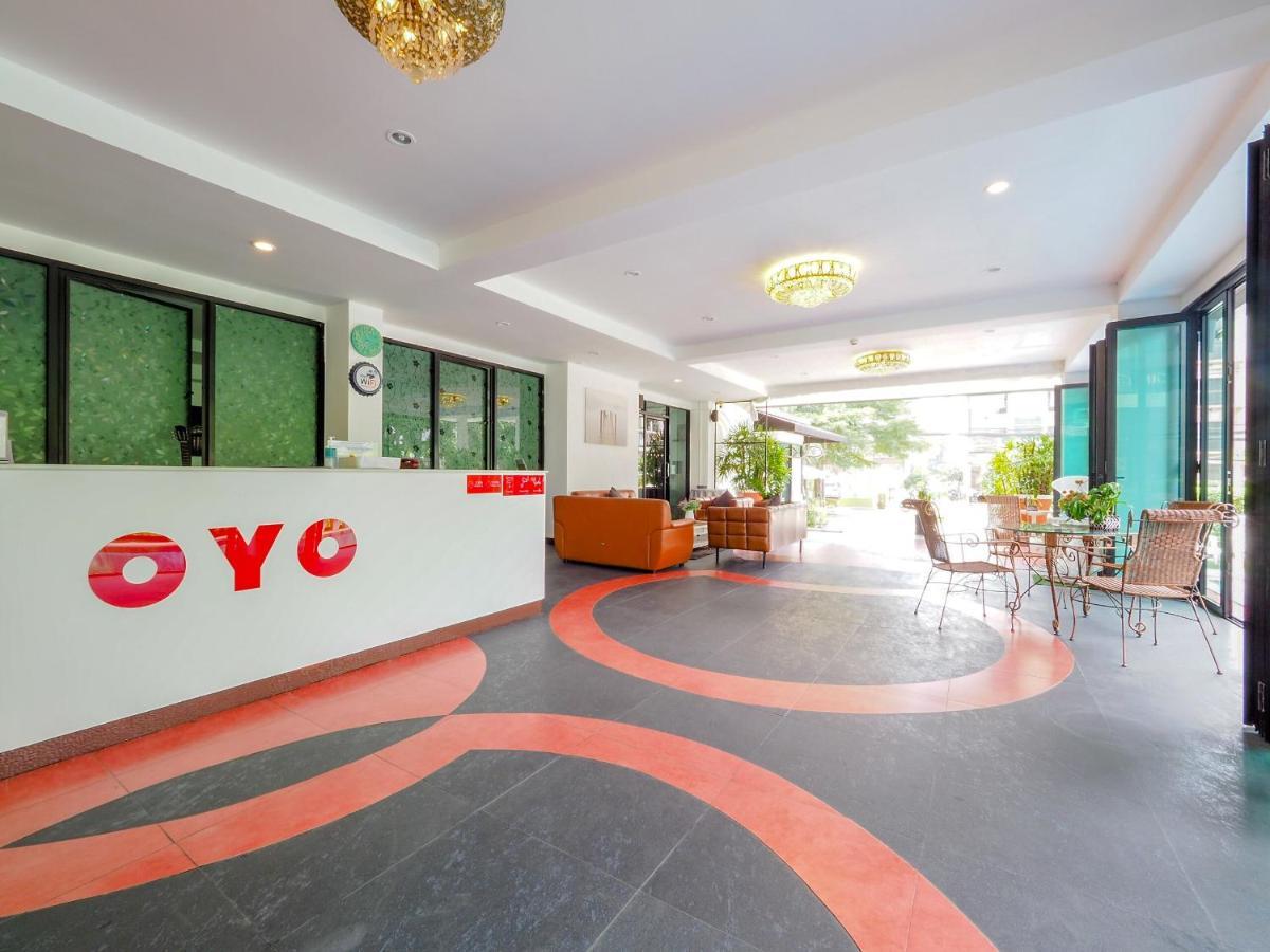 באנג לאמונג Oyo 75367 Ud Pattaya Hotel מראה חיצוני תמונה