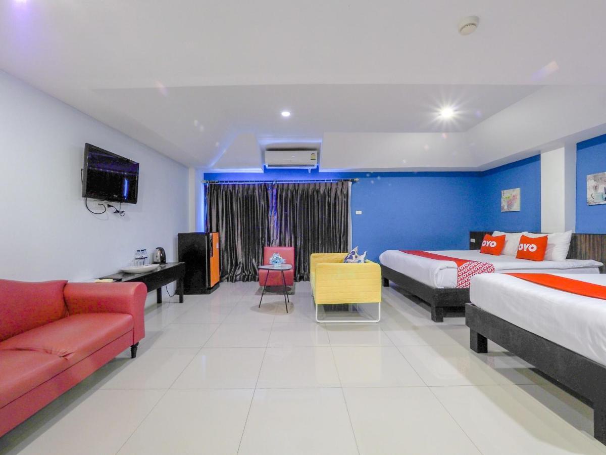 באנג לאמונג Oyo 75367 Ud Pattaya Hotel מראה חיצוני תמונה